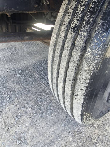 2000 Freightliner FL60
