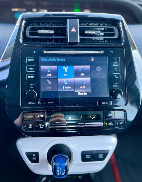 2017 Toyota Prius Four Touring