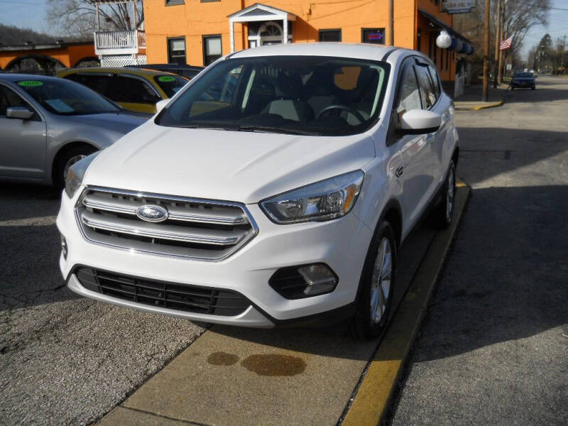 2017 Ford Escape SE's photo