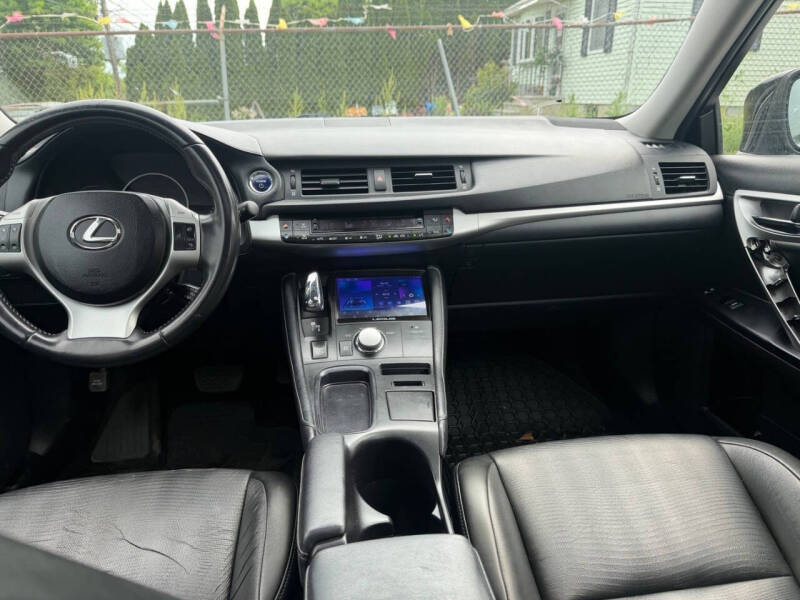 2013 Lexus CT 200h