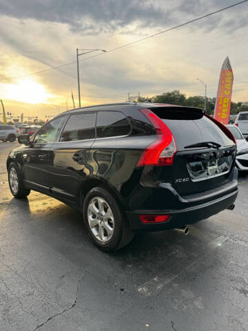 2013 Volvo XC60 3.2 Platinum