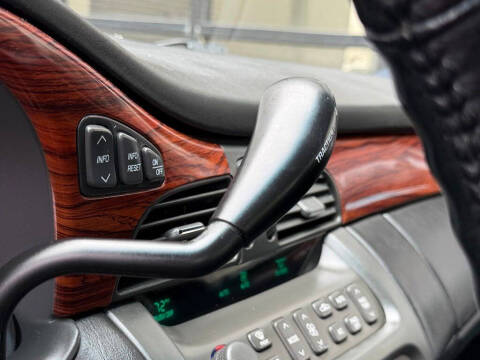 2003 Cadillac DeVille