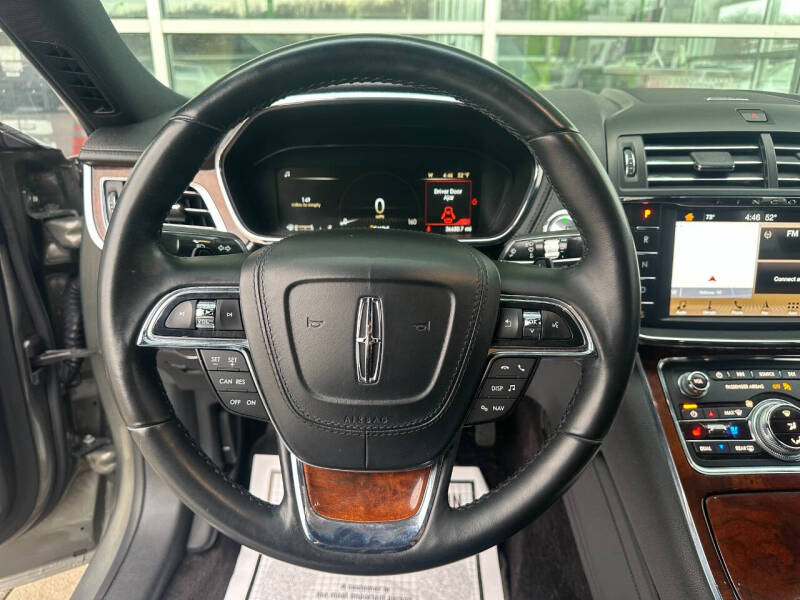 2017 Lincoln Continental Reserve