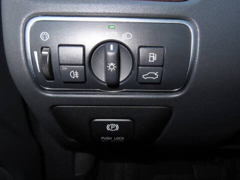 2015 Volvo XC70 3.2 Premier Plus