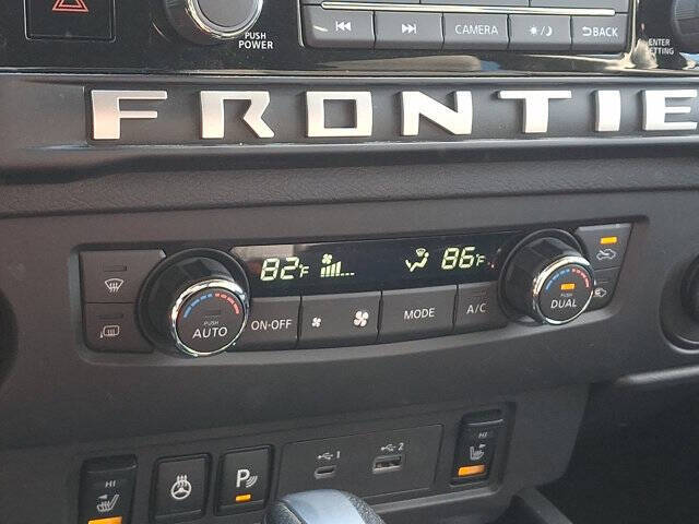 2025 Nissan Frontier SV