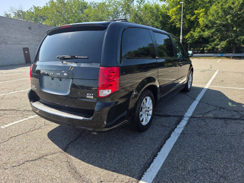 2016 Dodge Grand Caravan SXT