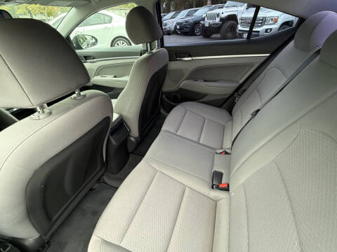 2020 Hyundai Elantra