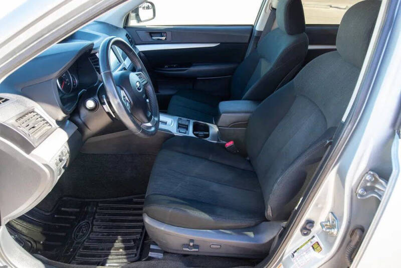 2014 Subaru Outback 2.5i Premium