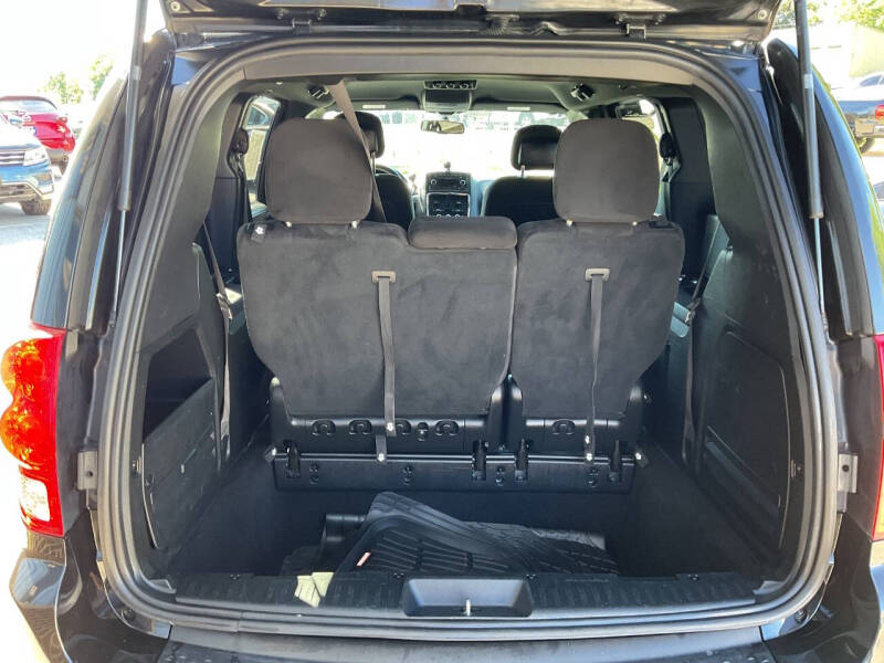 2017 Dodge Grand Caravan SE Plus