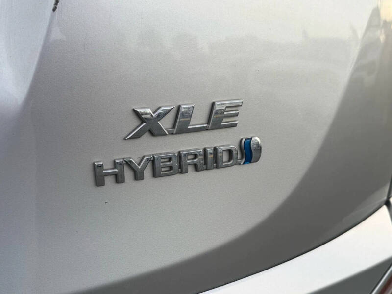 2016 Toyota RAV4 Hybrid XLE