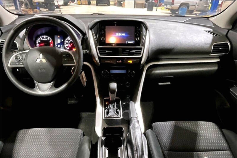 2019 Mitsubishi Eclipse Cross ES