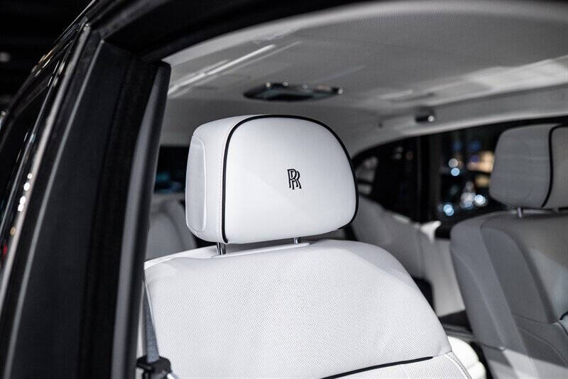 2025 Rolls-Royce Phantom