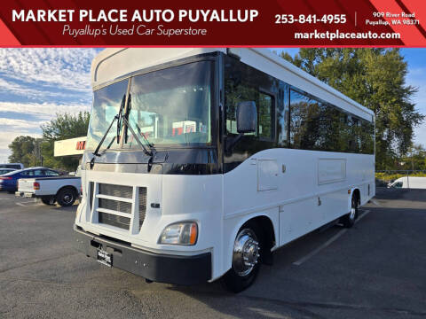 2012 Freightliner MBC Chassis