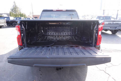 2023 Chevrolet Silverado 1500 Custom