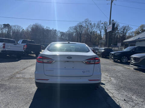 2020 Ford Fusion SEL