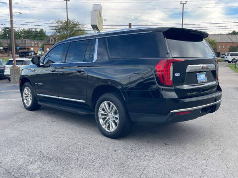 2022 GMC Yukon XL SLT