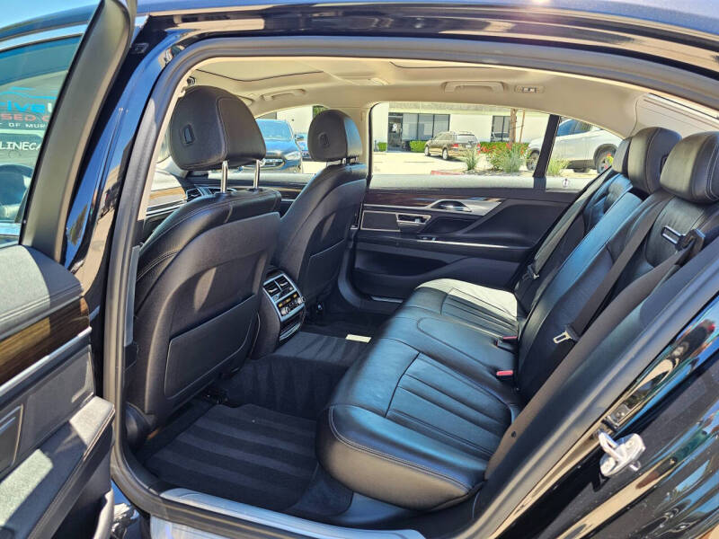 2018 BMW 7 Series 740i