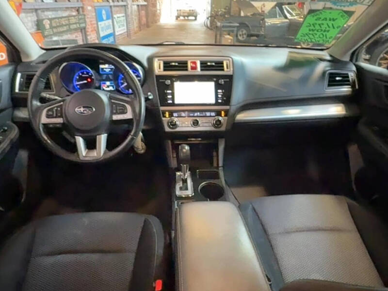 2017 Subaru Outback 2.5i Premium