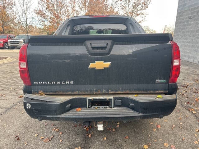 2011 Chevrolet Avalanche LT