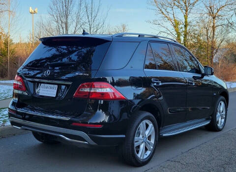 2012 Mercedes-Benz M-Class for sale at CLEAR CHOICE AUTOMOTIVE in Milwaukie OR