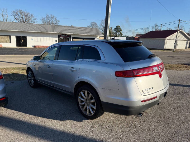2010 Lincoln MKT