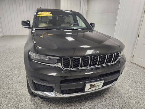 2023 Jeep Grand Cherokee L for sale at LaFleur Auto Sales in North Sioux City SD