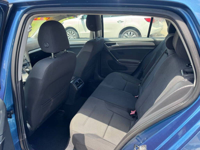 2016 Volkswagen Golf