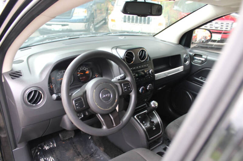 2017 Jeep Compass Sport
