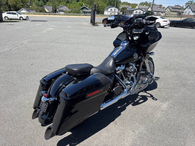 2017 Harley-Davidson FLTRXS ROAD GLIDE