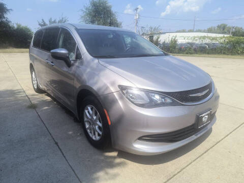 2017 Chrysler Pacifica LX