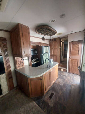 2011 Heartland Landmark