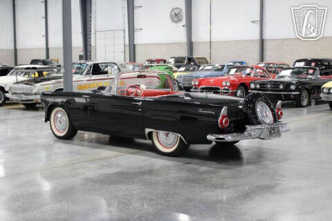 1956 Ford Thunderbird