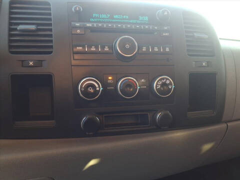 2011 Chevrolet Silverado 3500HD CC