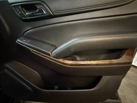 2016 Chevrolet Suburban LS