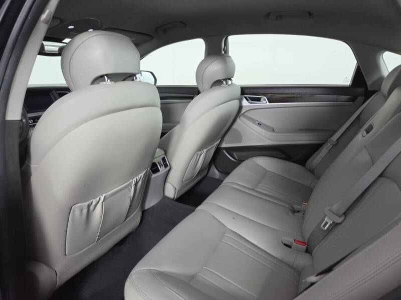 2017 Genesis G80 3.8