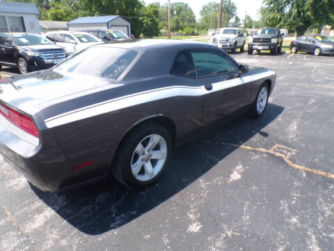 2014 Dodge Challenger SXT Plus