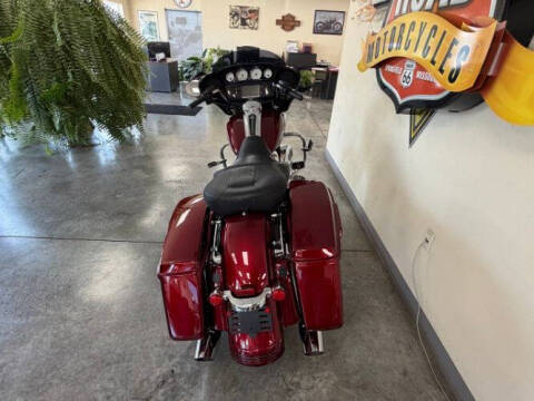 2017 Harley-Davidson Street Glide Special