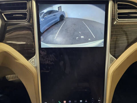 2016 Tesla Model S 70