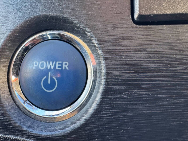 2014 Toyota Prius c Two