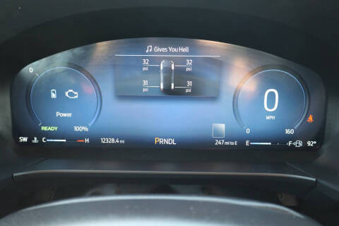 2025 Ford Escape Hybrid ST-Line Select