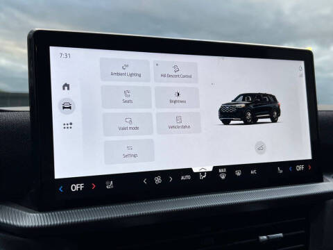 2025 Ford Explorer Platinum