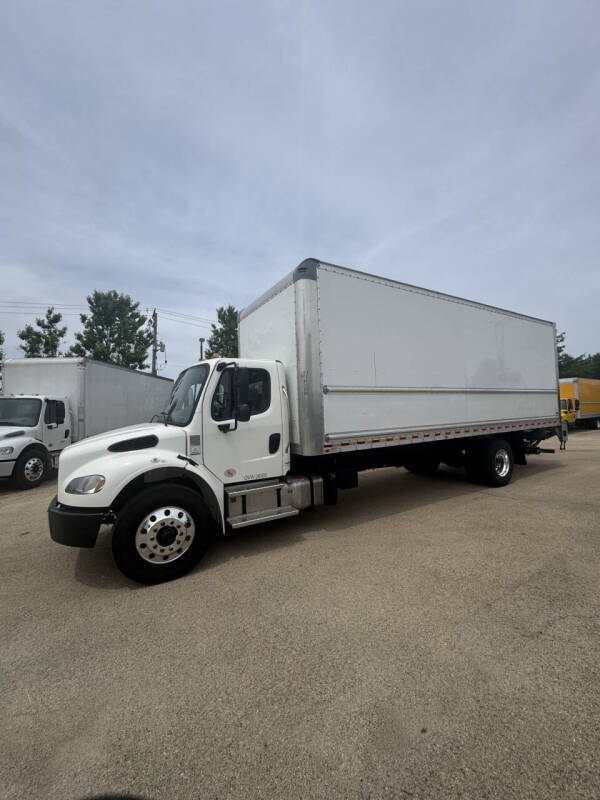 2022 Freightliner M2 106