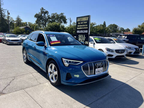 2019 Audi e-tron quattro Premium Plus