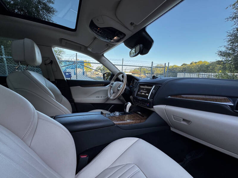 2017 Maserati Levante