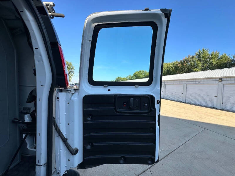 2019 Chevrolet Express 2500