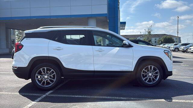 2023 GMC Terrain SLT