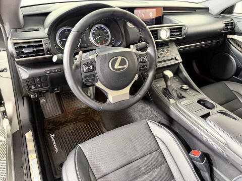 2016 Lexus RC 300