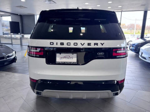 2020 Land Rover Discovery Landmark Edition