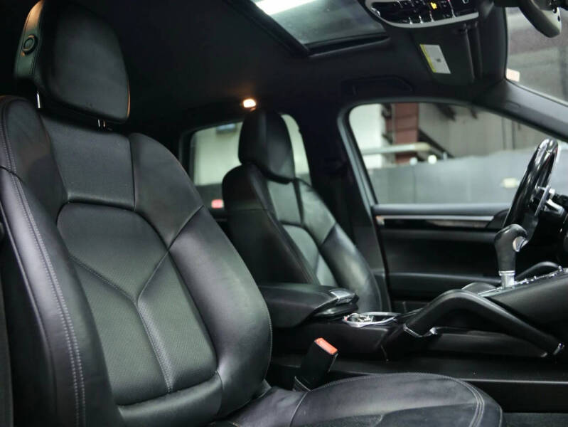 2018 Porsche Cayenne S