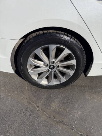 2017 Hyundai Sonata Sport